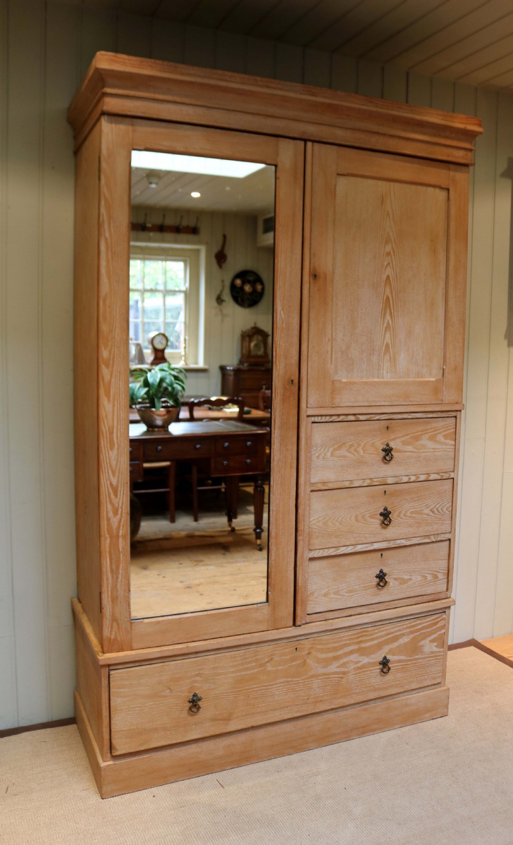Edwardian Ash Beaconsfield Wardrobe View VII