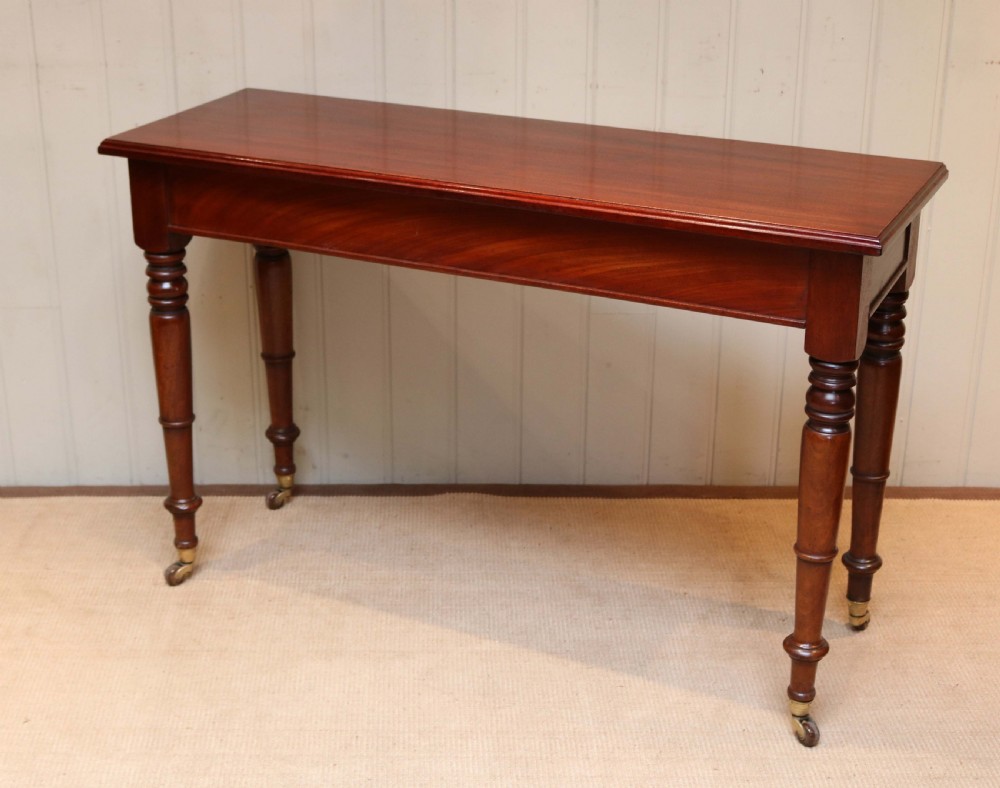 Mid 19th Century Mahogany Hall Table View VI