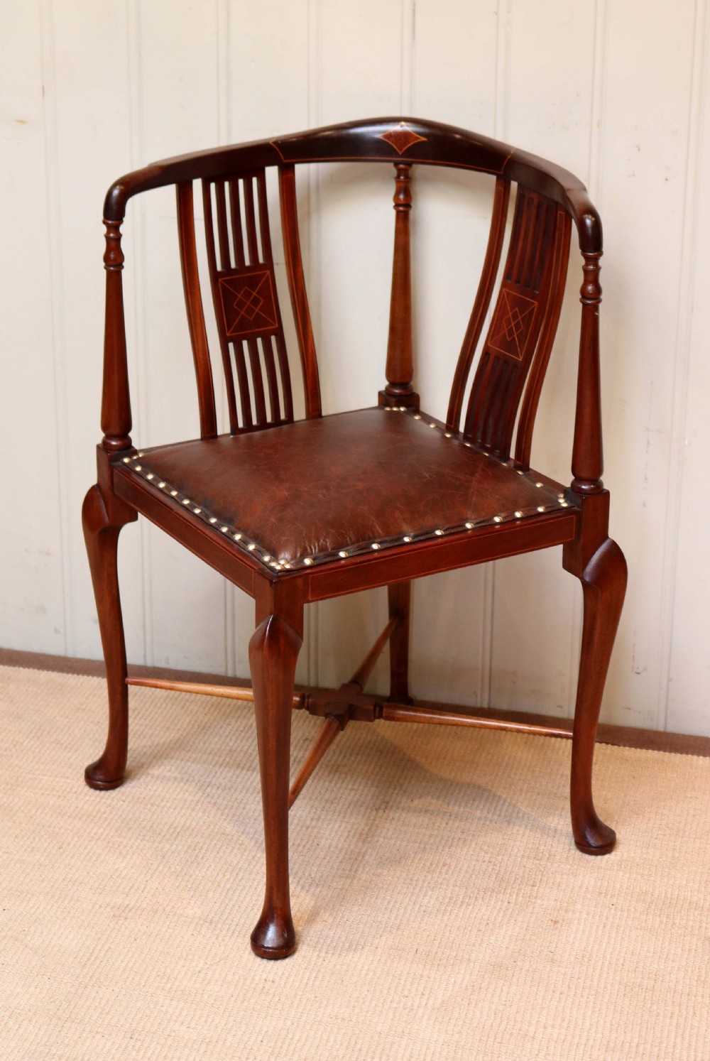 Edwardian Mahogany Inlaid Corner Chair 