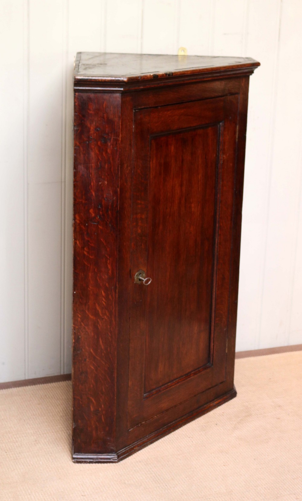 Oak Corner Cupboard View VII