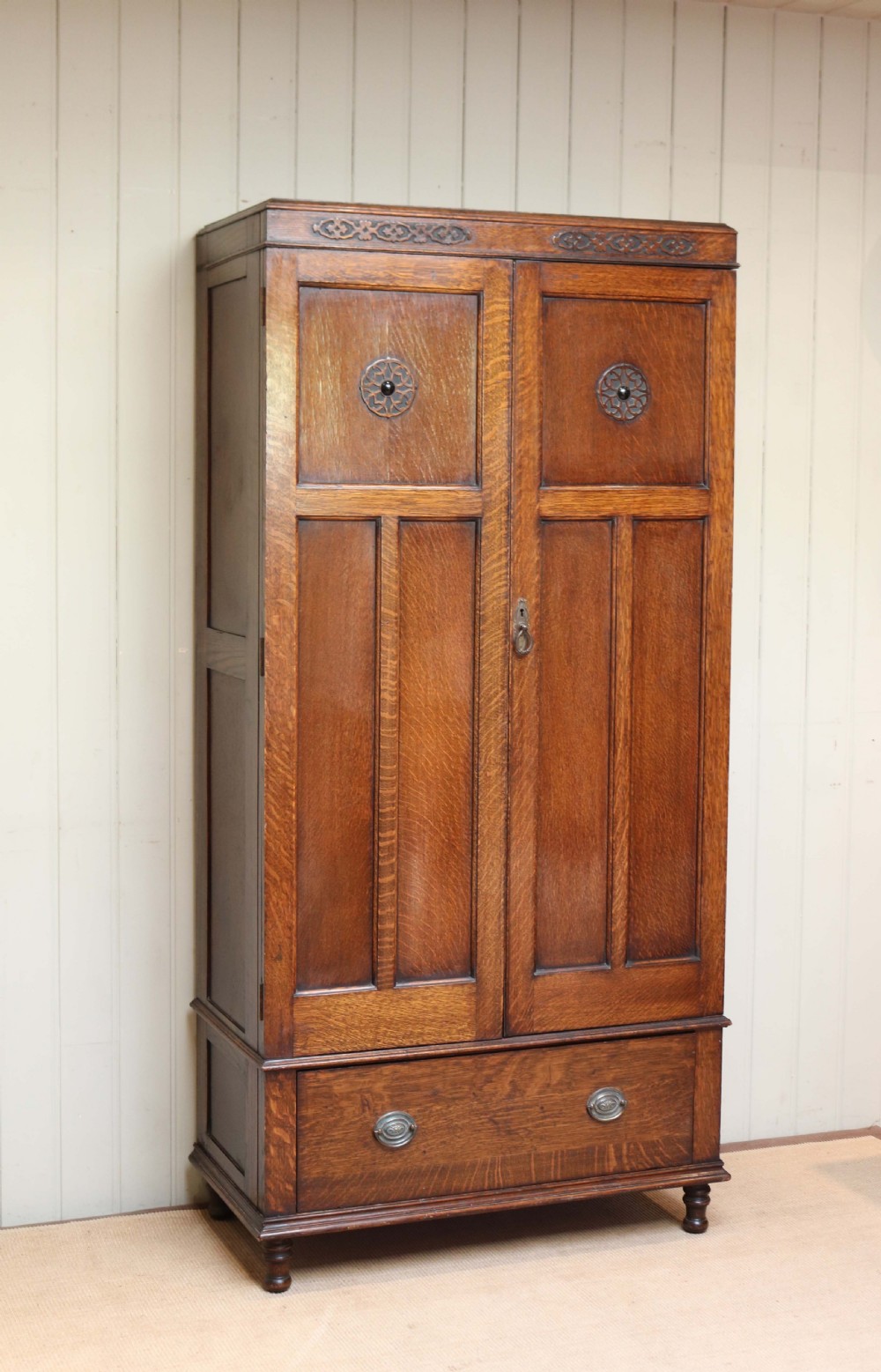 Small Oak Two Door Wardrobe View VII