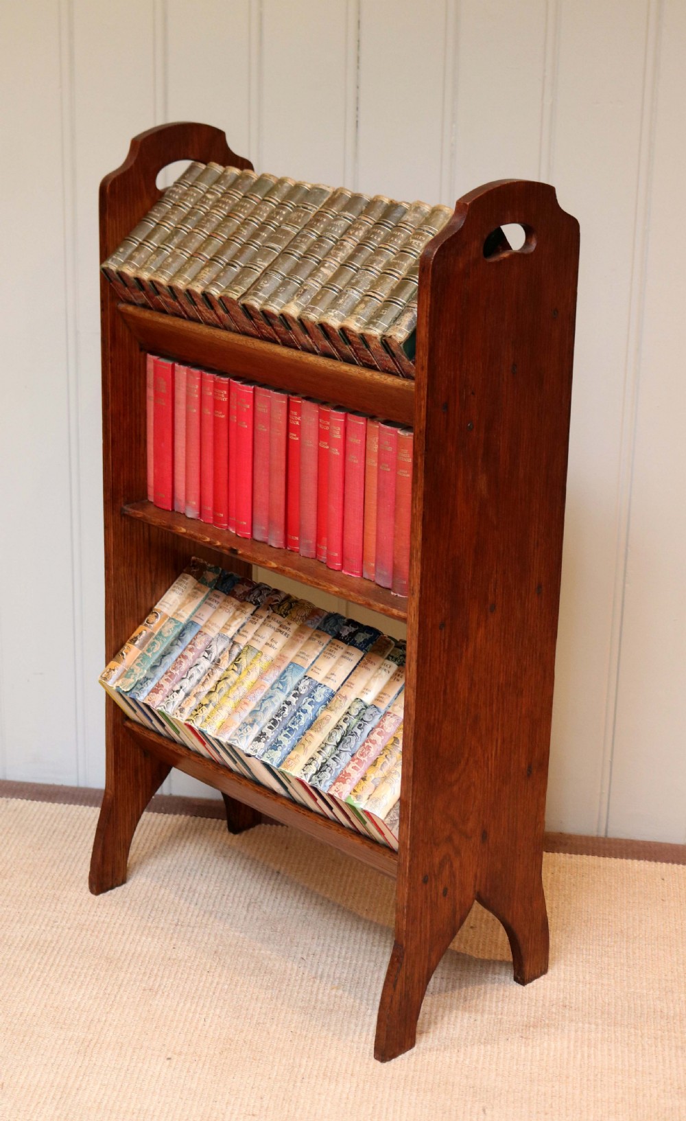 Arts And Crafts Book Trough  View V