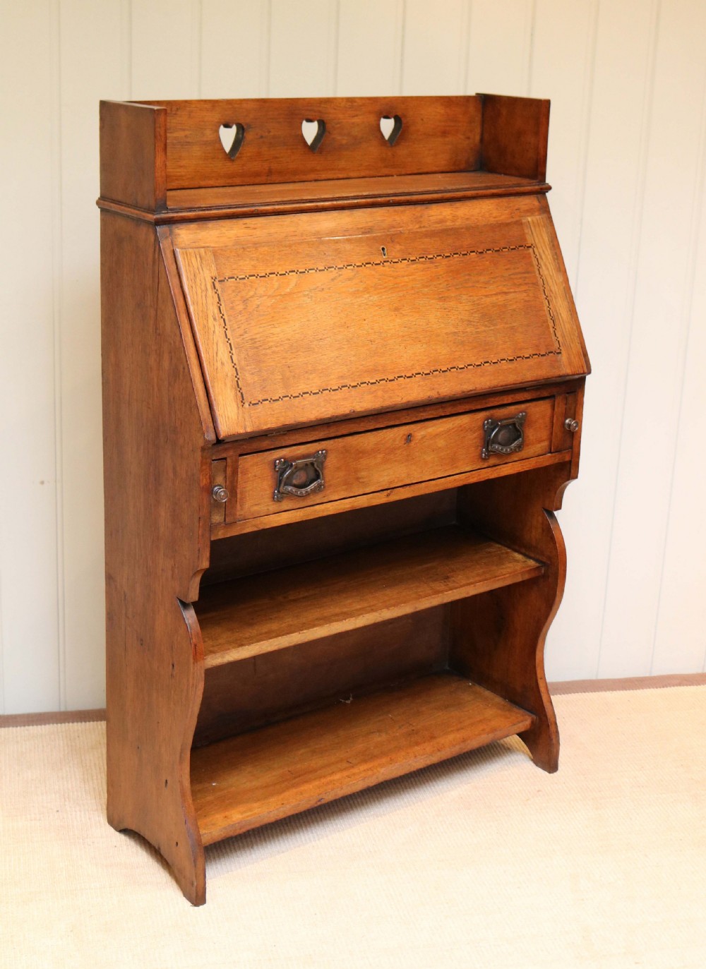 Arts And Crafts Inspired Students Bureau  View II