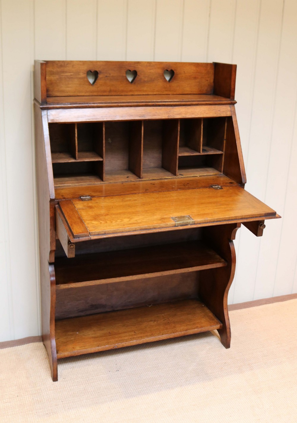 Arts And Crafts Inspired Students Bureau  View VI