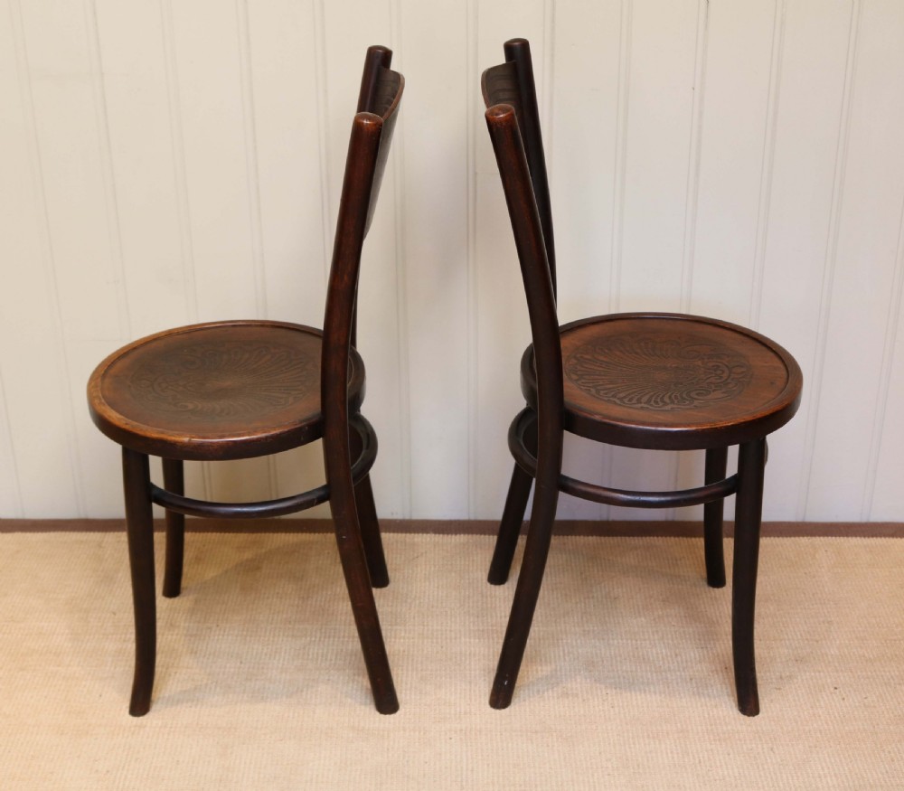 Set Of Bentwood Dining Chairs  View VIII