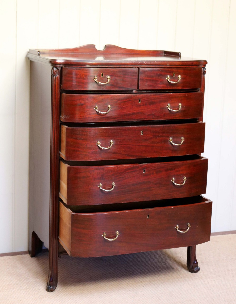 Edwardian Mahogany Bow Front Chest Of Drawers View III
