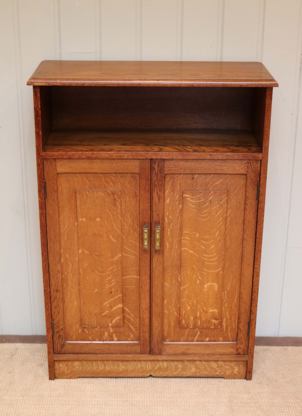 Small Proportioned Oak Cabinet  View VIII