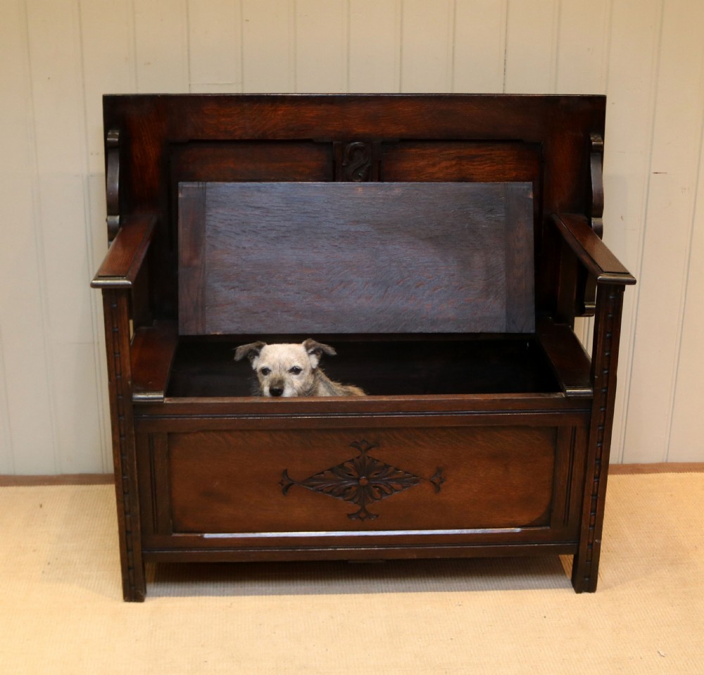 Oak Monks Bench View III