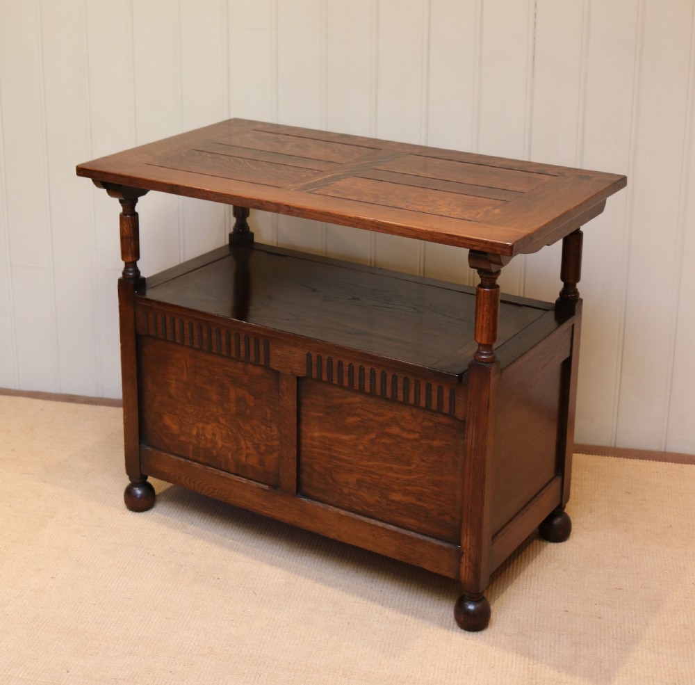 Oak Monks Bench View III