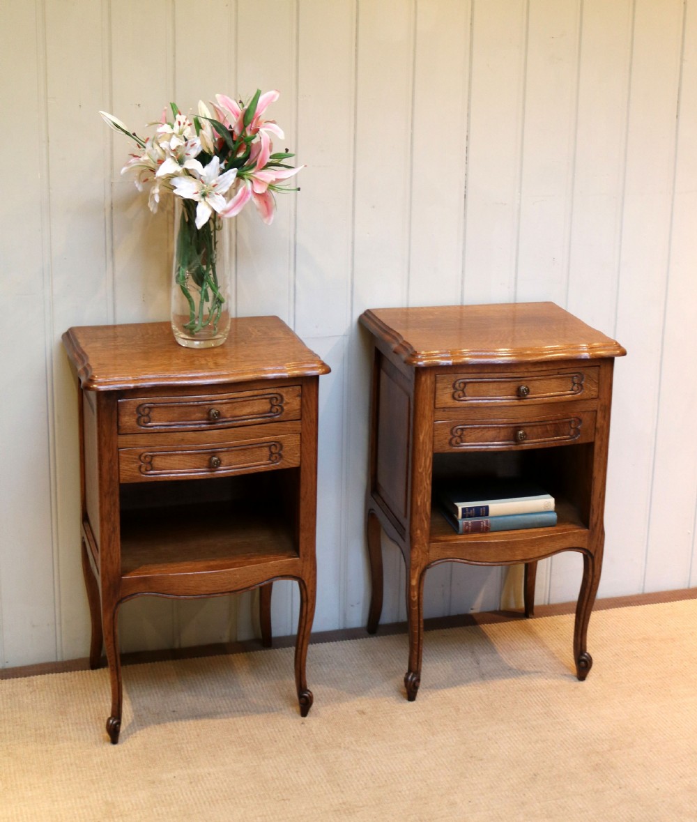 Pair Of French Light Oak Bedside Cabinets View VIII