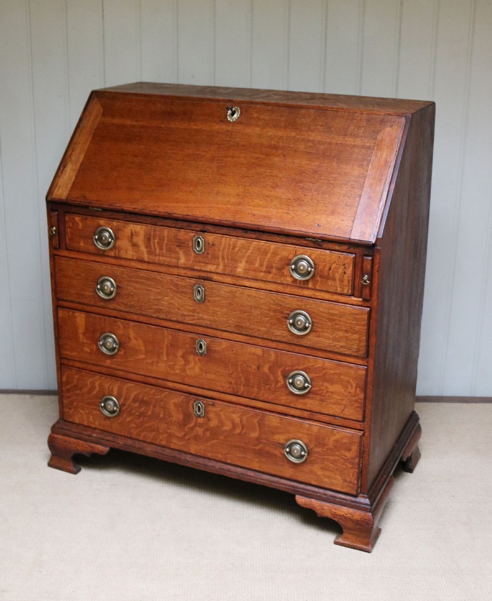 George III Oak Bureau  View VIII