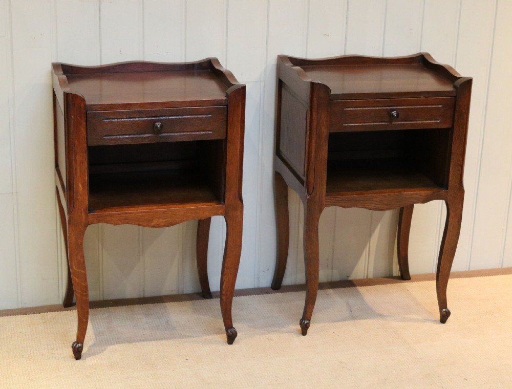 Pair Of Dark Oak Bedside Cabinets