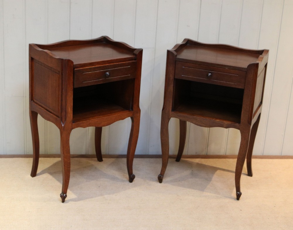 Pair Of Dark Oak Bedside Cabinets View V