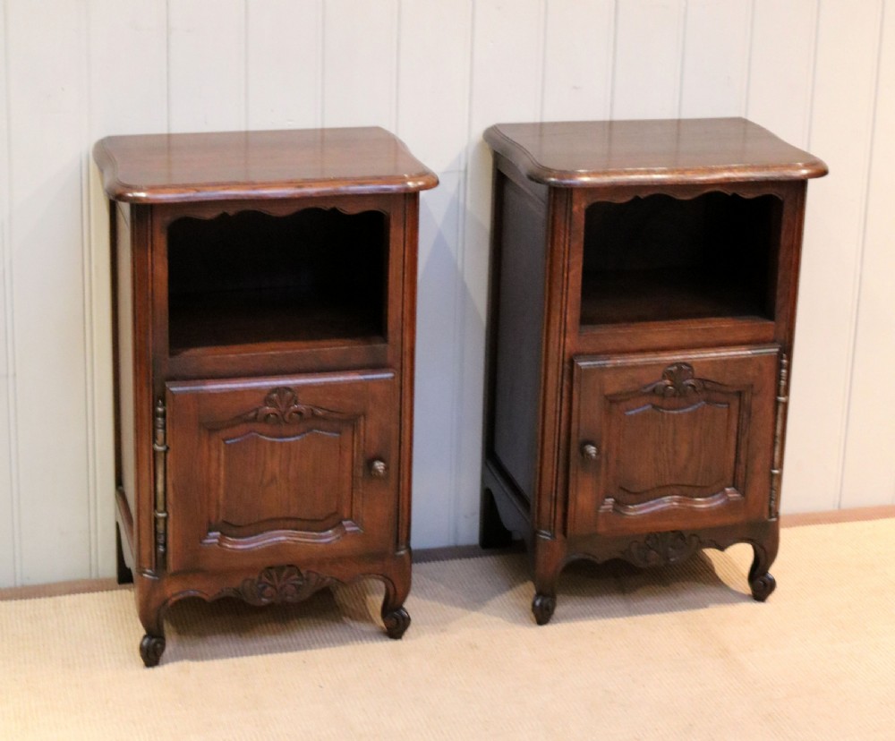 Pair Of Oak Bedside Cabinets