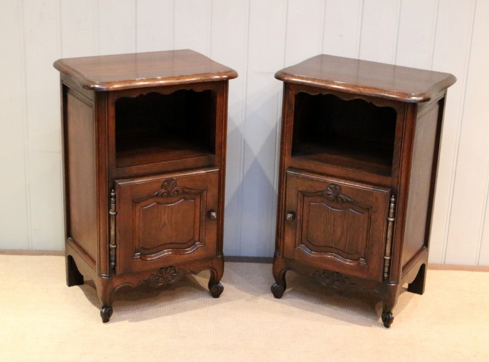 Pair Of Oak Bedside Cabinets View V