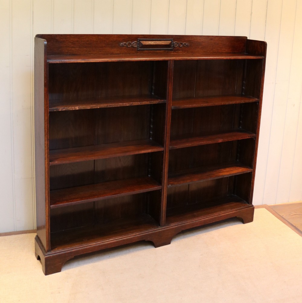 Oak Open Bookcase View VII