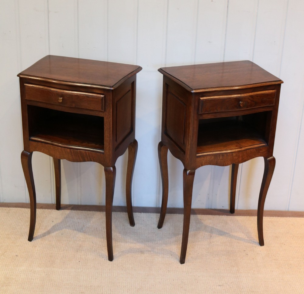 Pair Of Oak Bedside Cabinets View V
