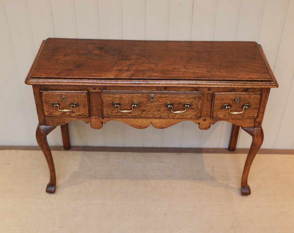 George III Oak Dresser Base  View III