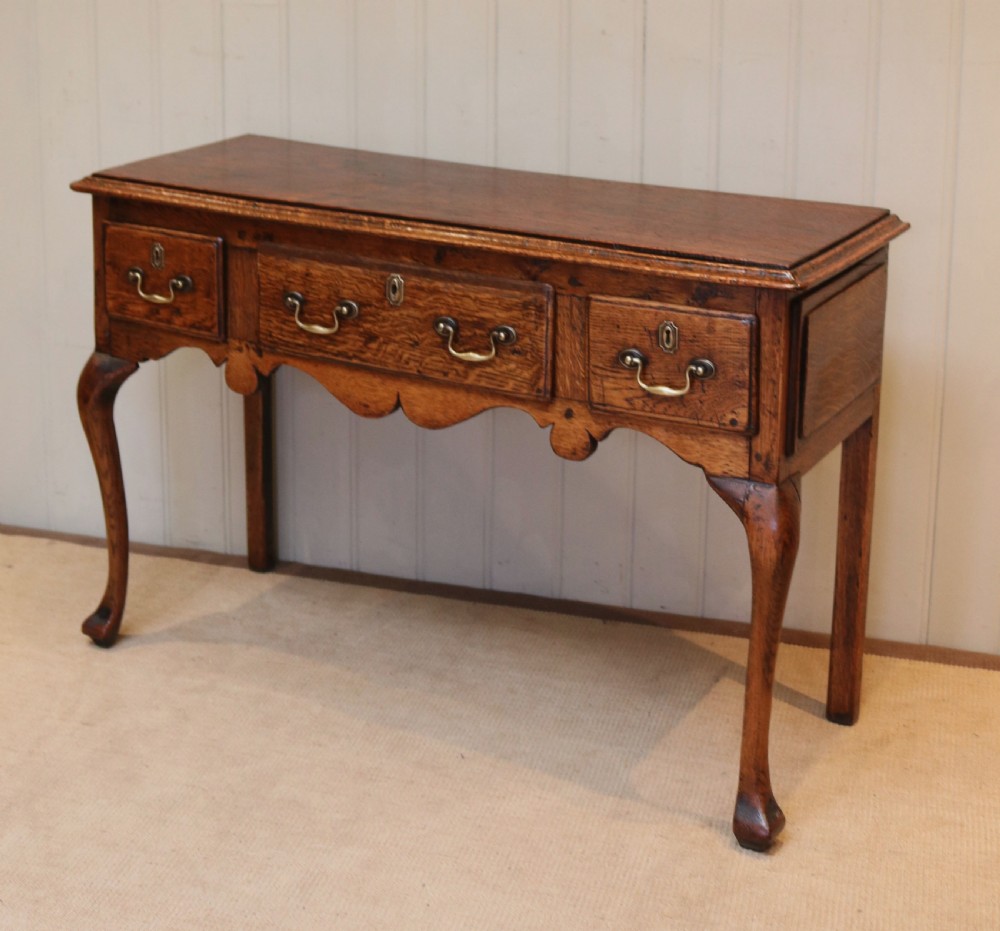 George III Oak Dresser Base  View IV