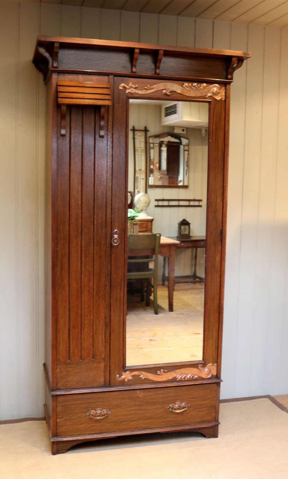 Oak Arts And Crafts Mirrored Wardrobe  View VII