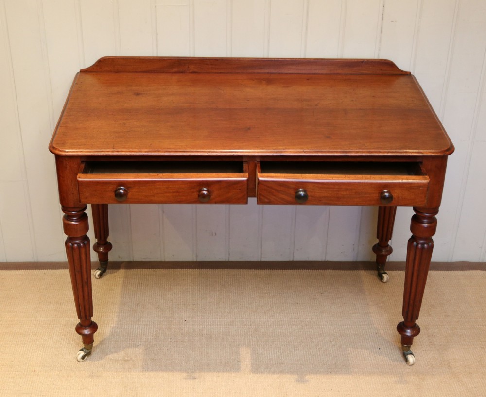 Mid 19th Century Mahogany Table View VII
