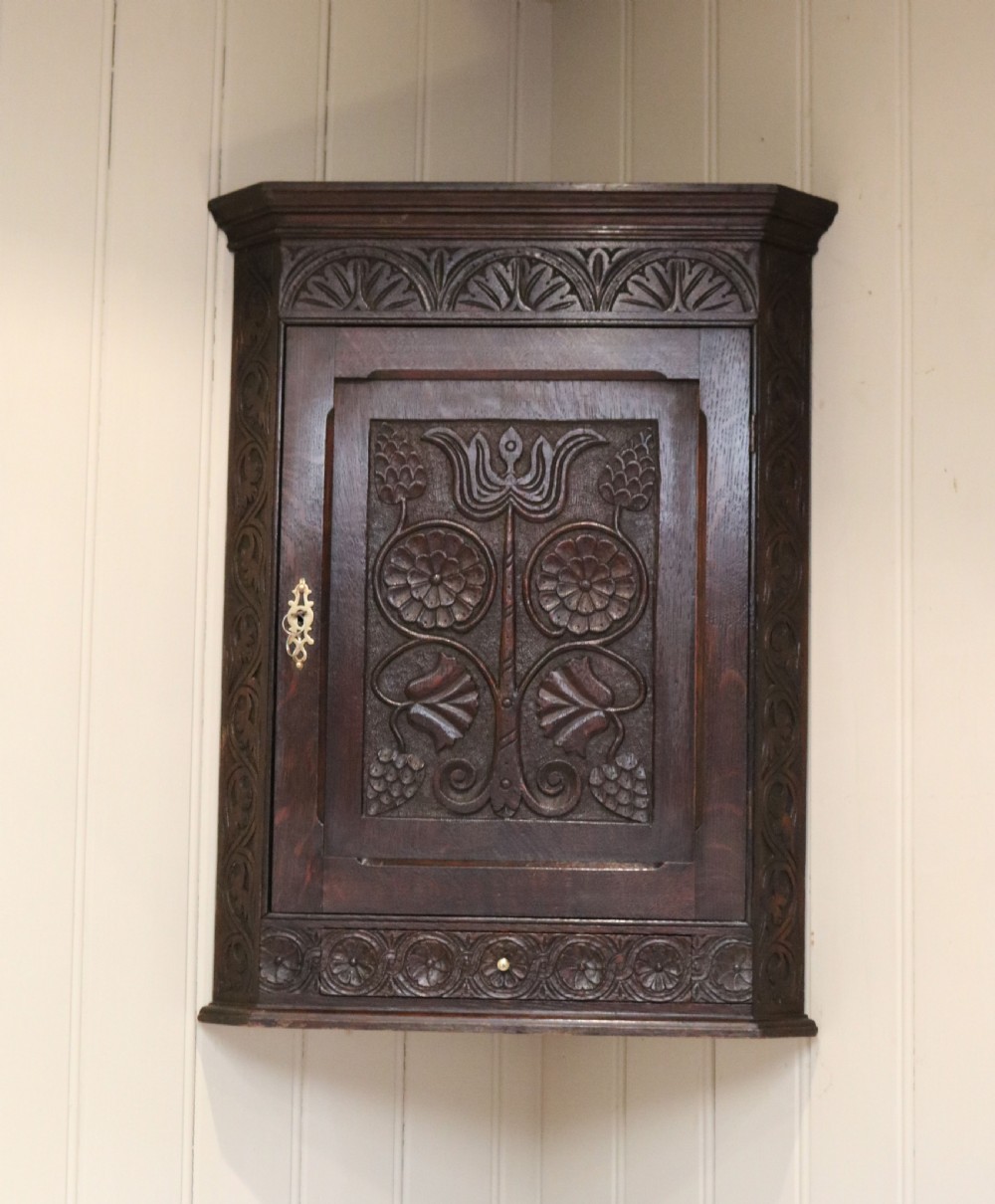 Small Georgian Carved Oak Corner Cabinet