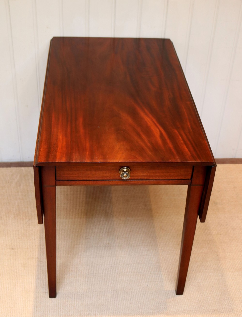 Early 19th Century Mahogany Drop Leaf Pembroke Table