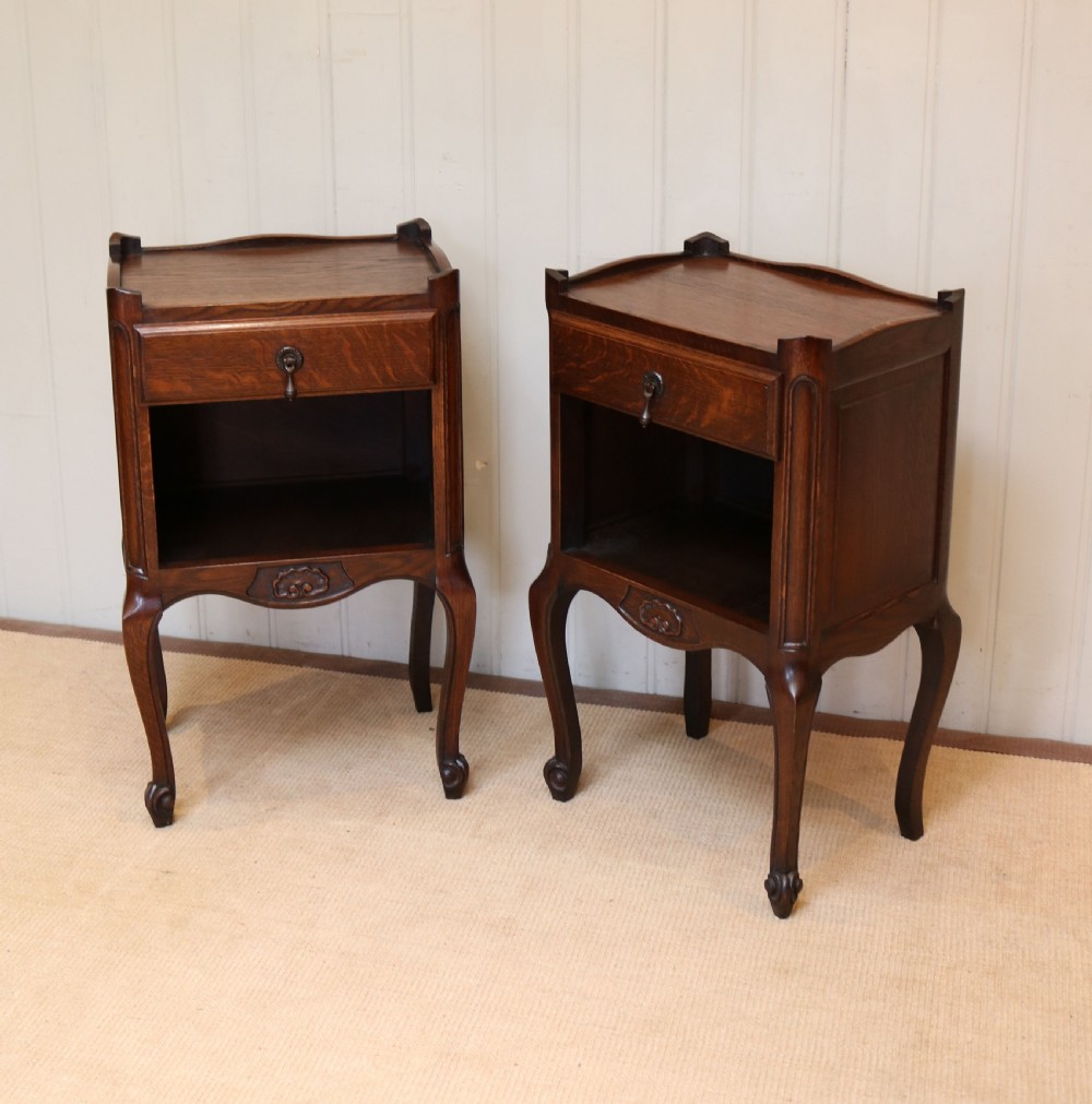 Pair Of Oak Bedside Cabinets View VI