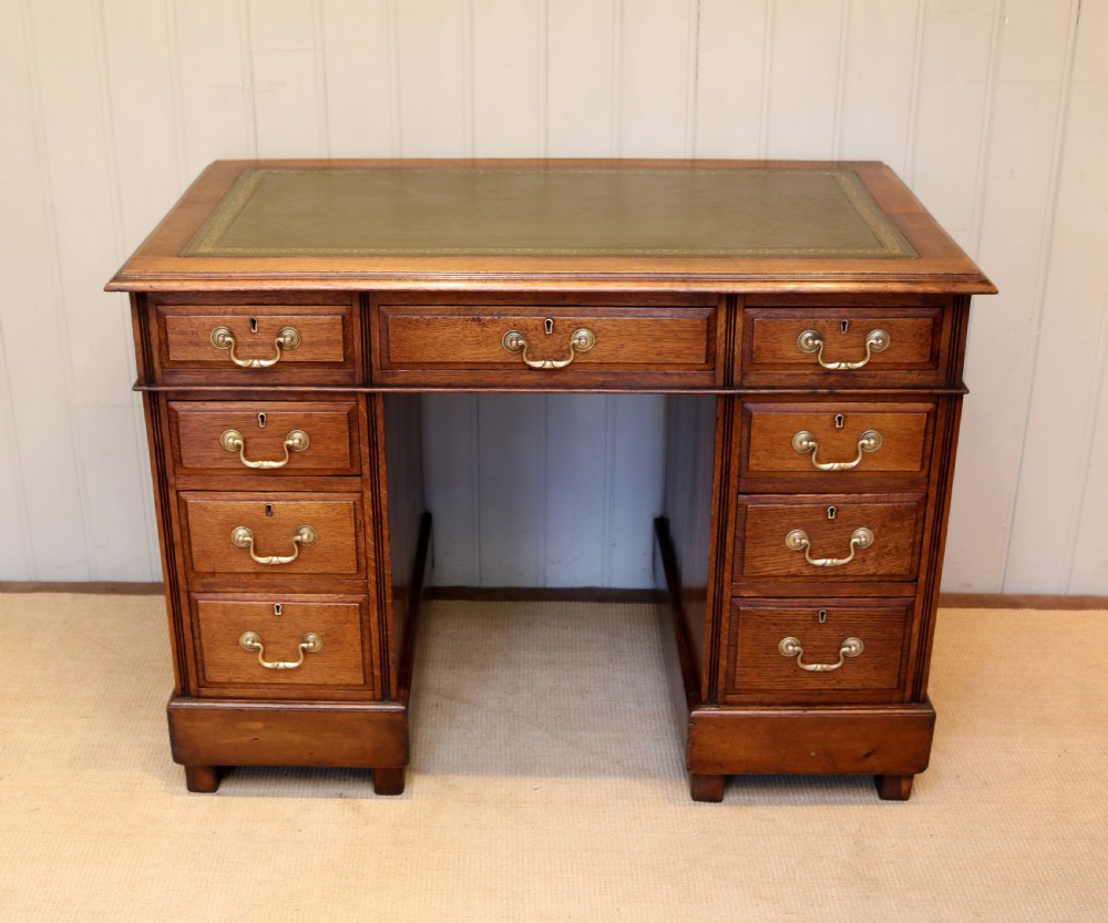 Oak Pedestal Desk
