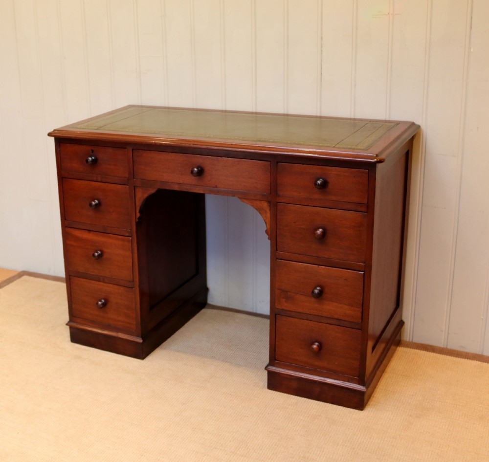 Late 19th Century Mahogany Kneehole Desk  View IV