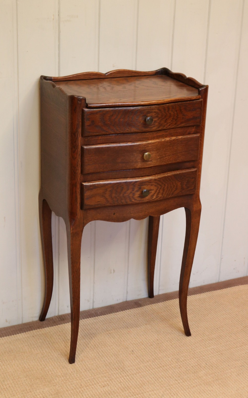 Single Oak Bedside Cabinet View III
