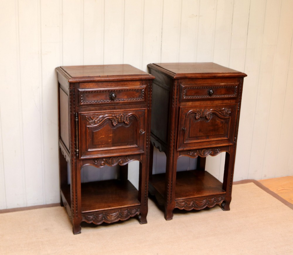 Late 19th Century Pair Of French Oak Bedside Cabinets View VII