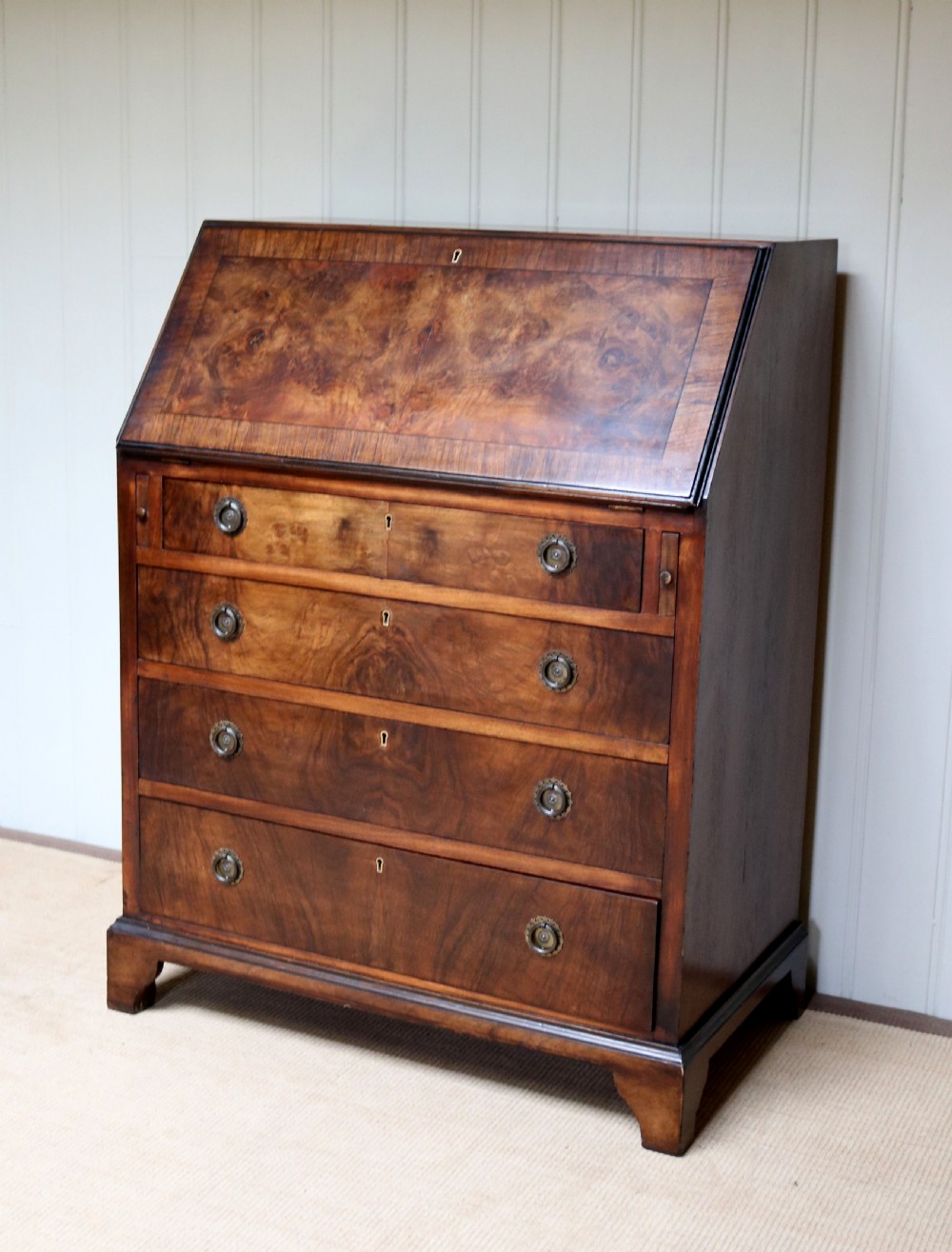 Burr Walnut Bureau View V