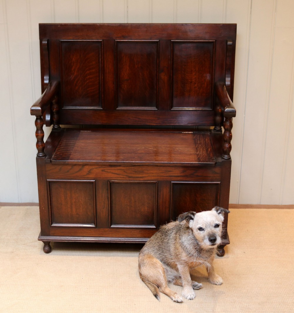 Oak Monks Bench View VIII