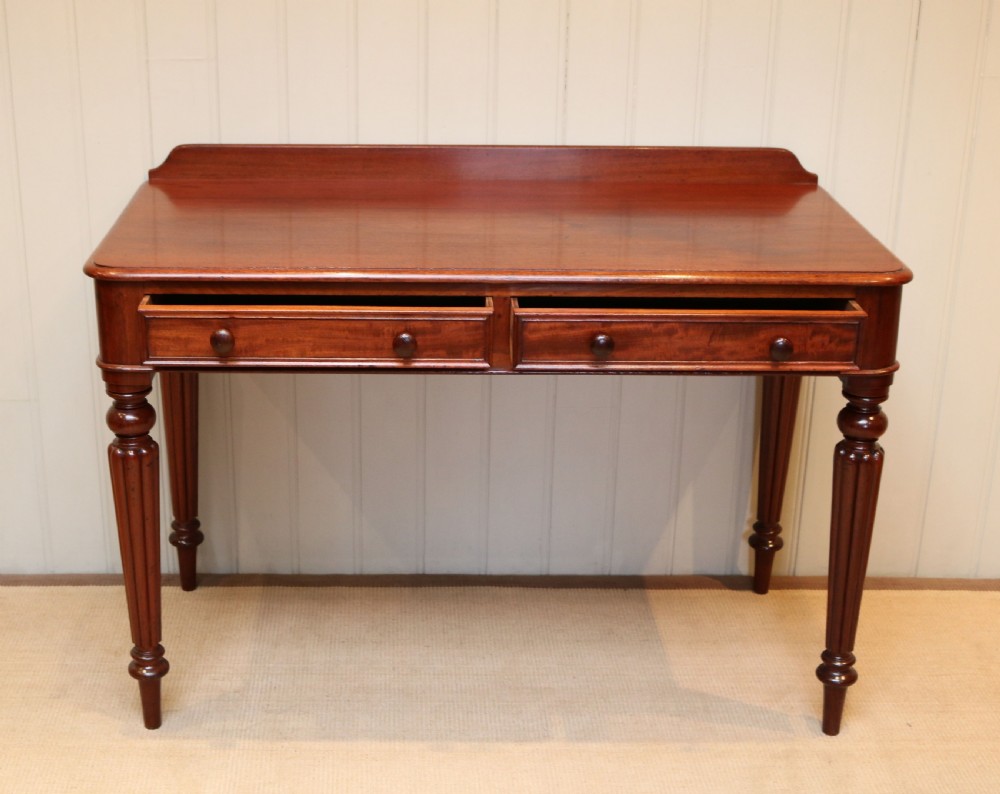 Late 19th Century Mahogany Side Table View VI
