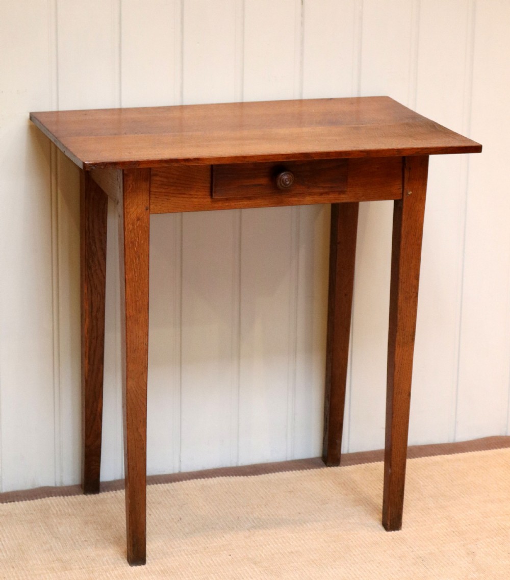 Small Oak Table View II