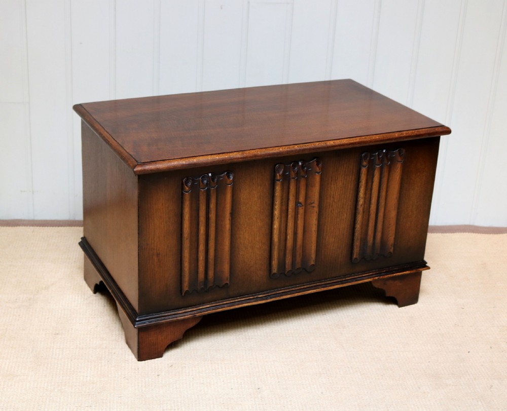 Small Oak Coffer View VI
