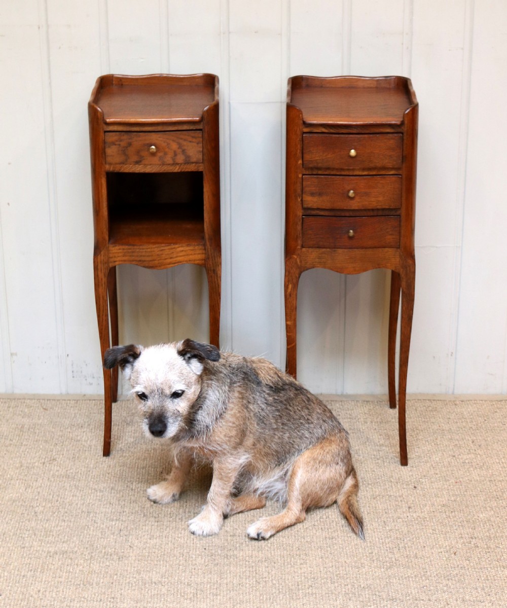 Pair Of Small Proportioned Oak Bedside Cabinets View VIII