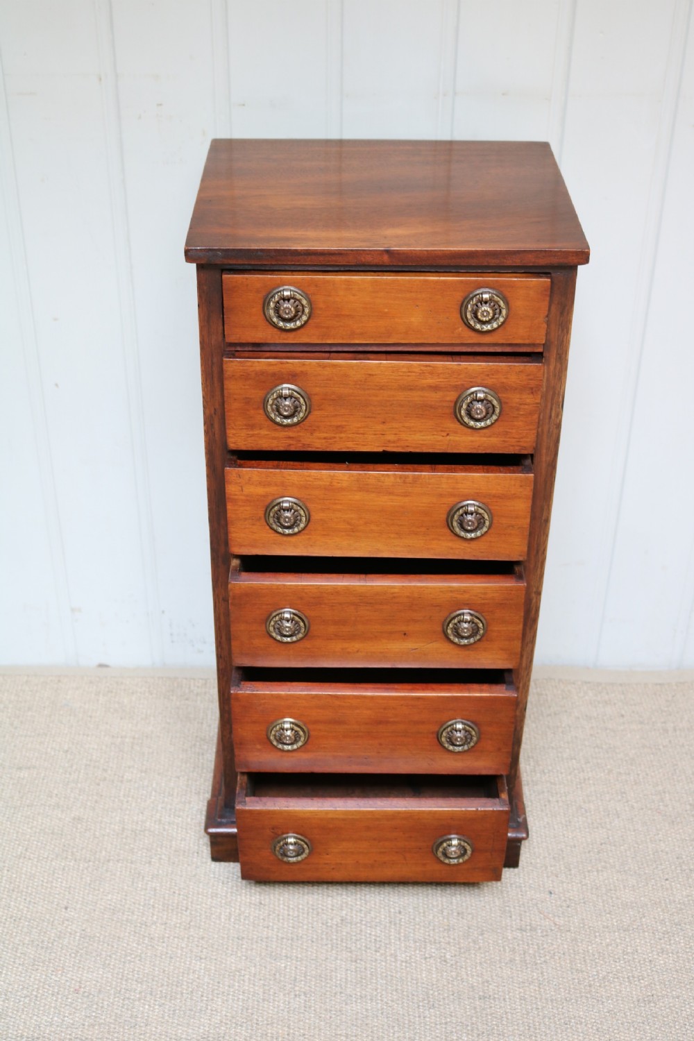 Small Proportioned Mahogany Chest Of Drawers  View V