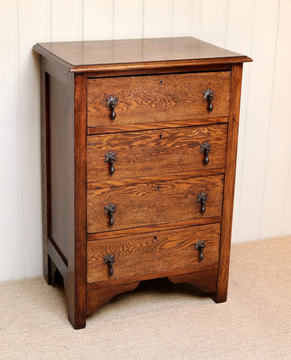 Small Proportioned Oak Chest Of Drawers  View II