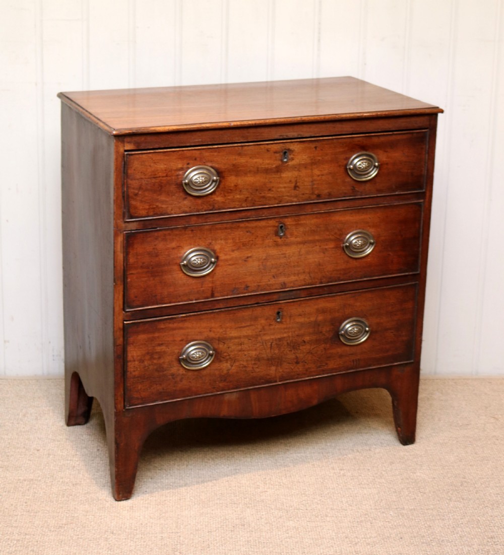 Georgian Mahogany Chest Of Drawers View VI