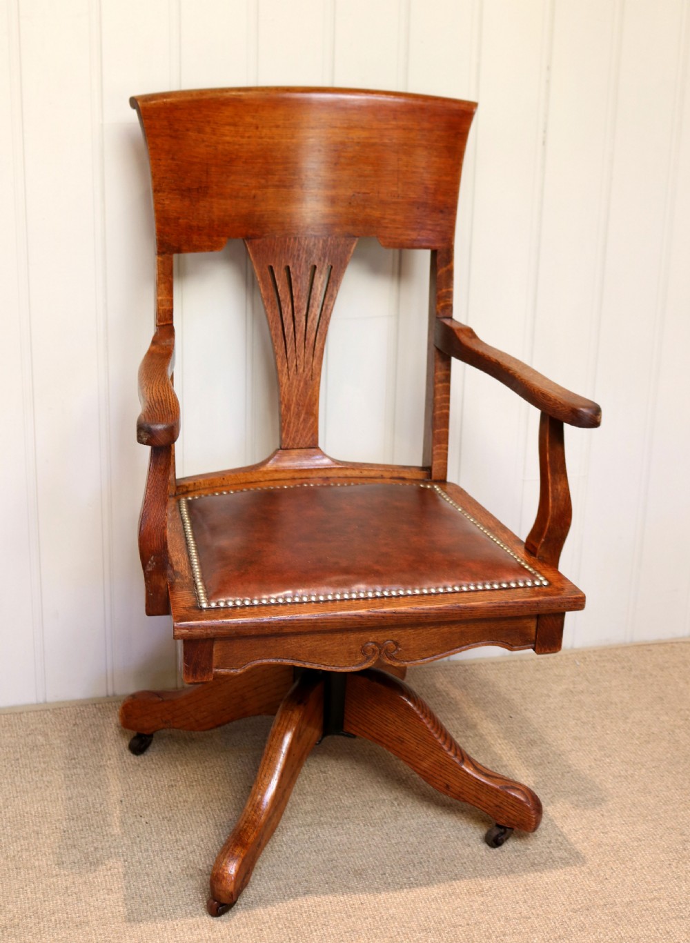 Edwardian Revolving Oak Office Chair