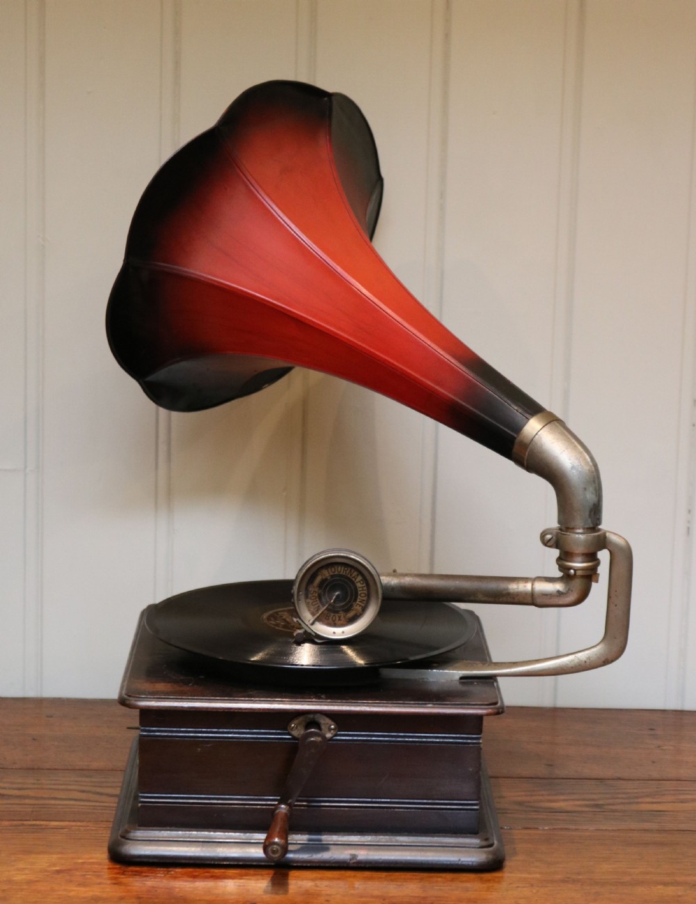 French Horn Gramophone 