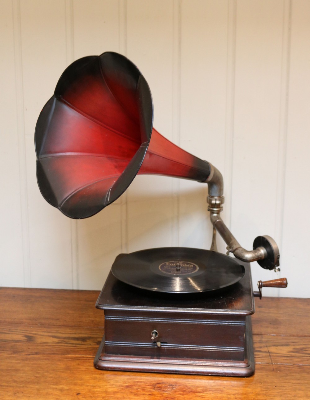 French Horn Gramophone  View II