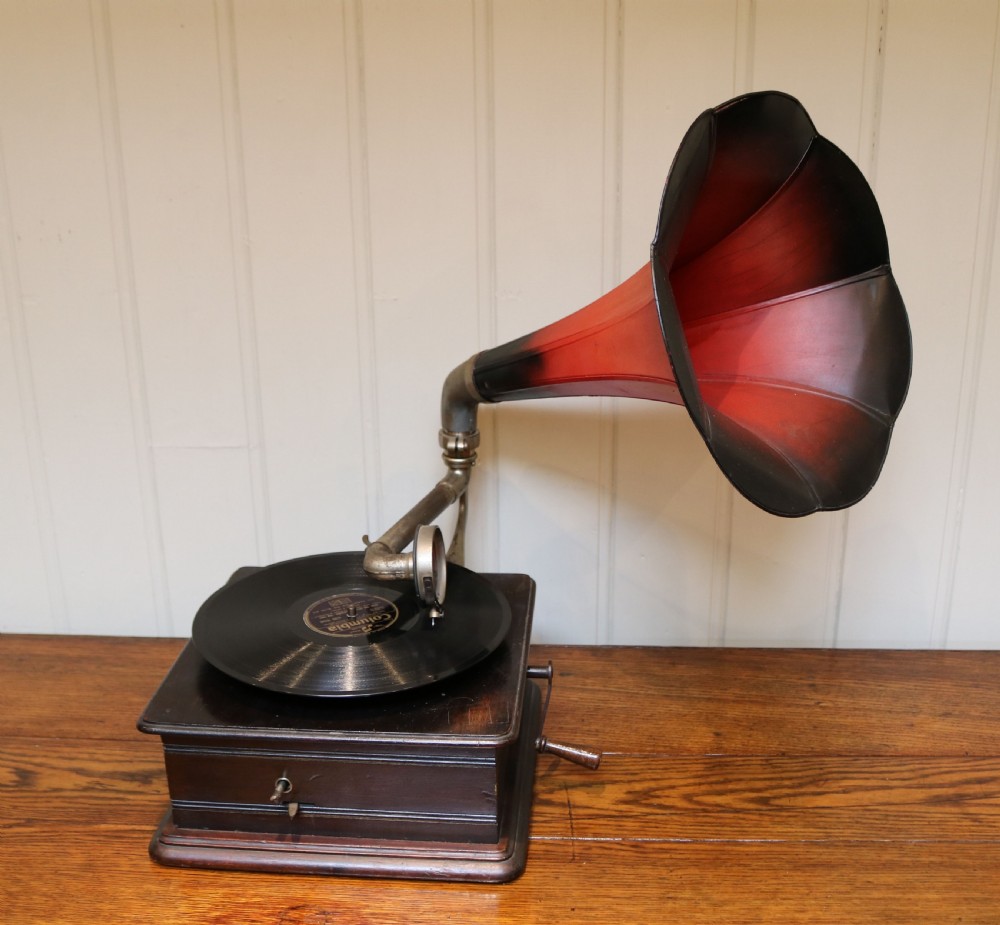 French Horn Gramophone  View III