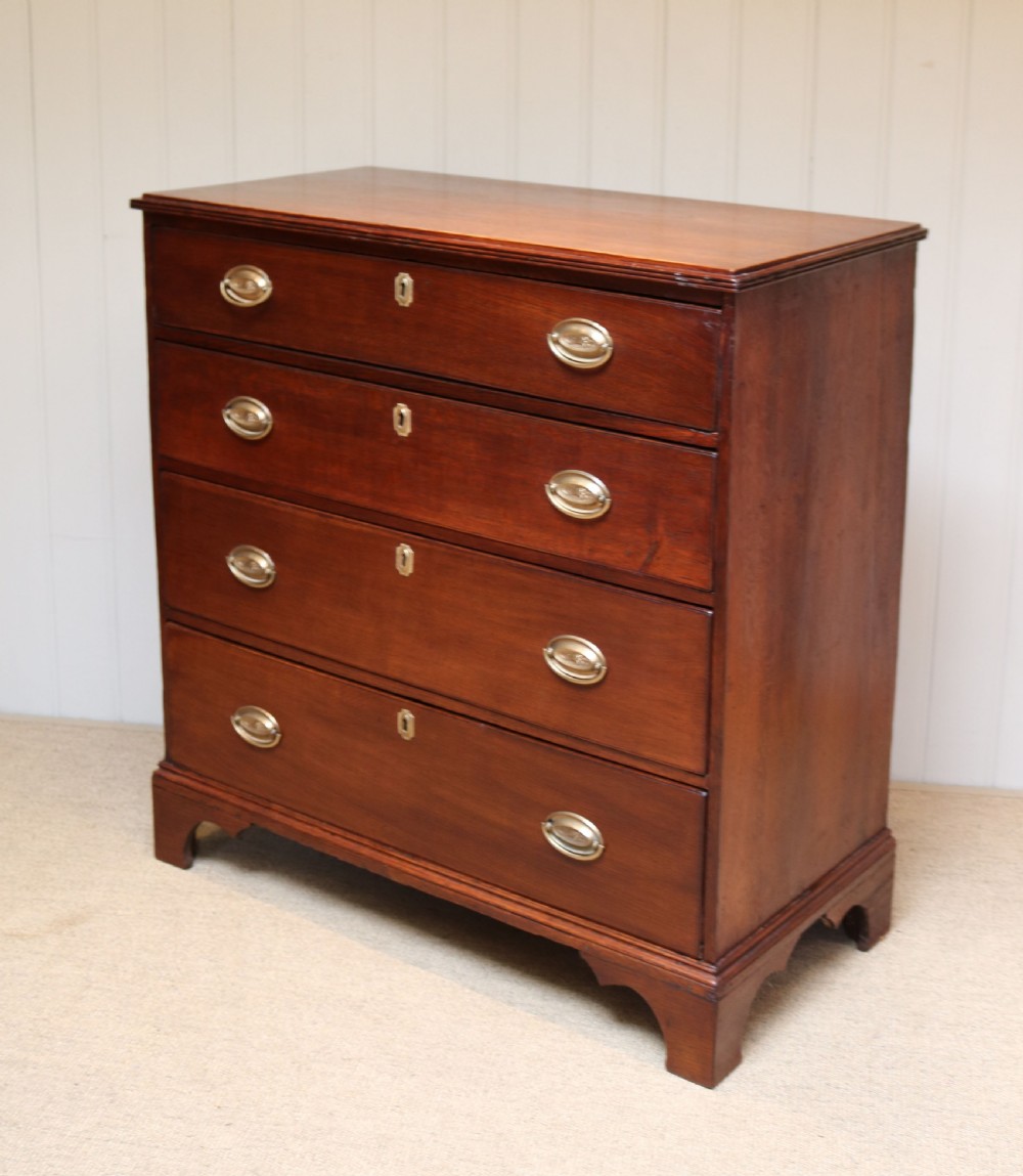 Early Victorian Oak Chest Of Drawers  View III