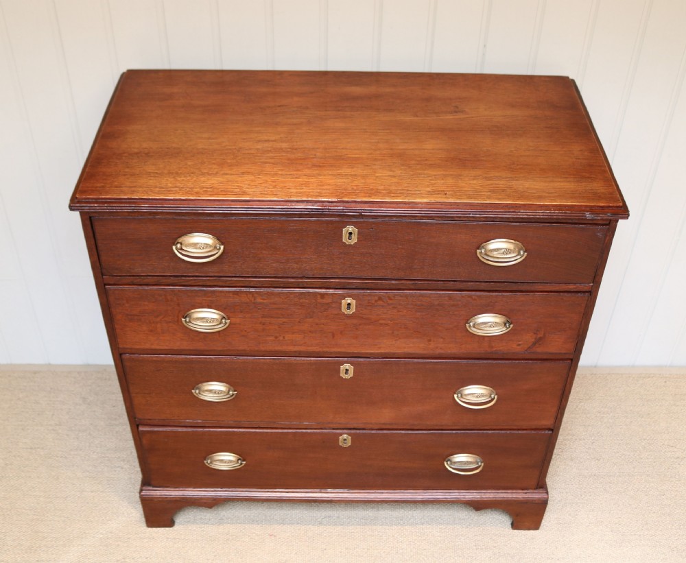 Early Victorian Oak Chest Of Drawers  View IV