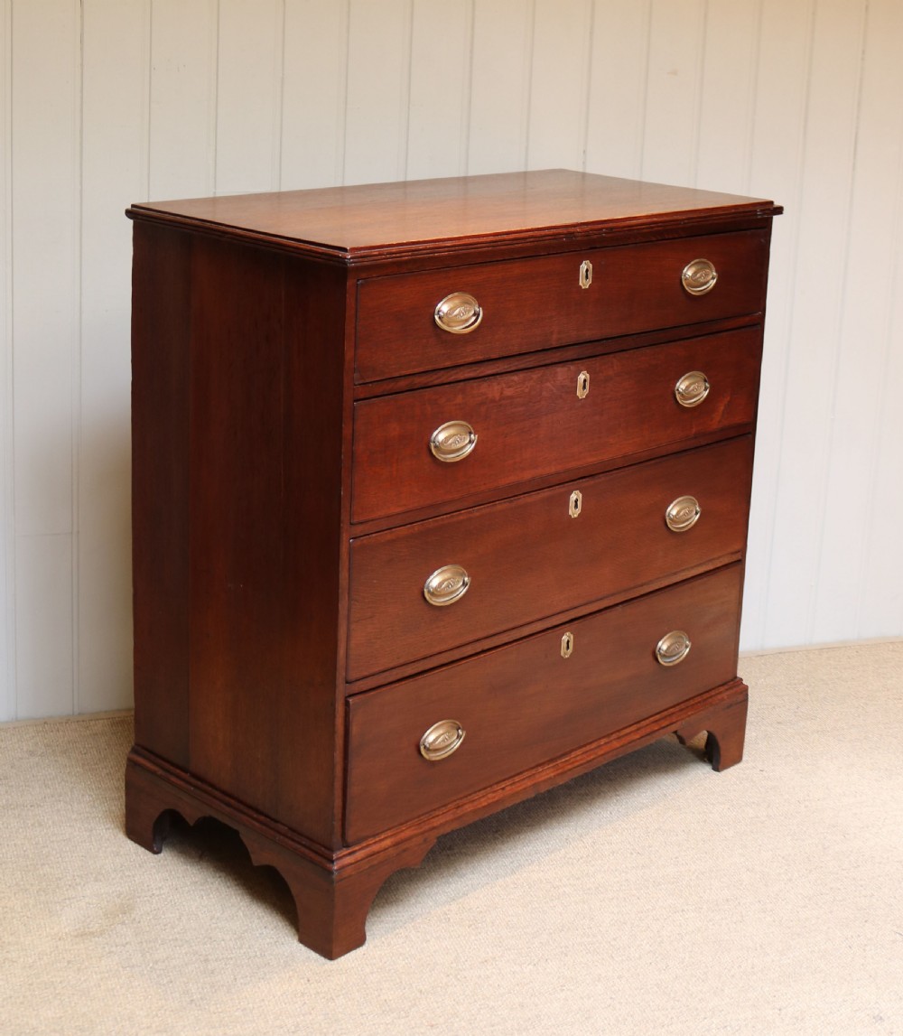 Early Victorian Oak Chest Of Drawers  View VII