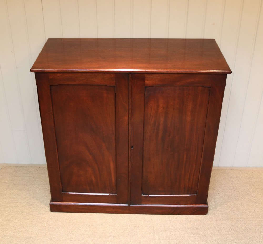 Late Victorian Mahogany Side Cabinet View II