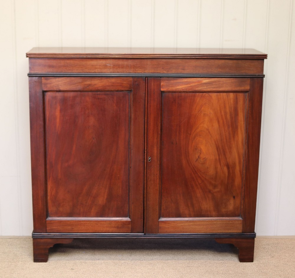 Georgian Mahogany Two Door Sideboard